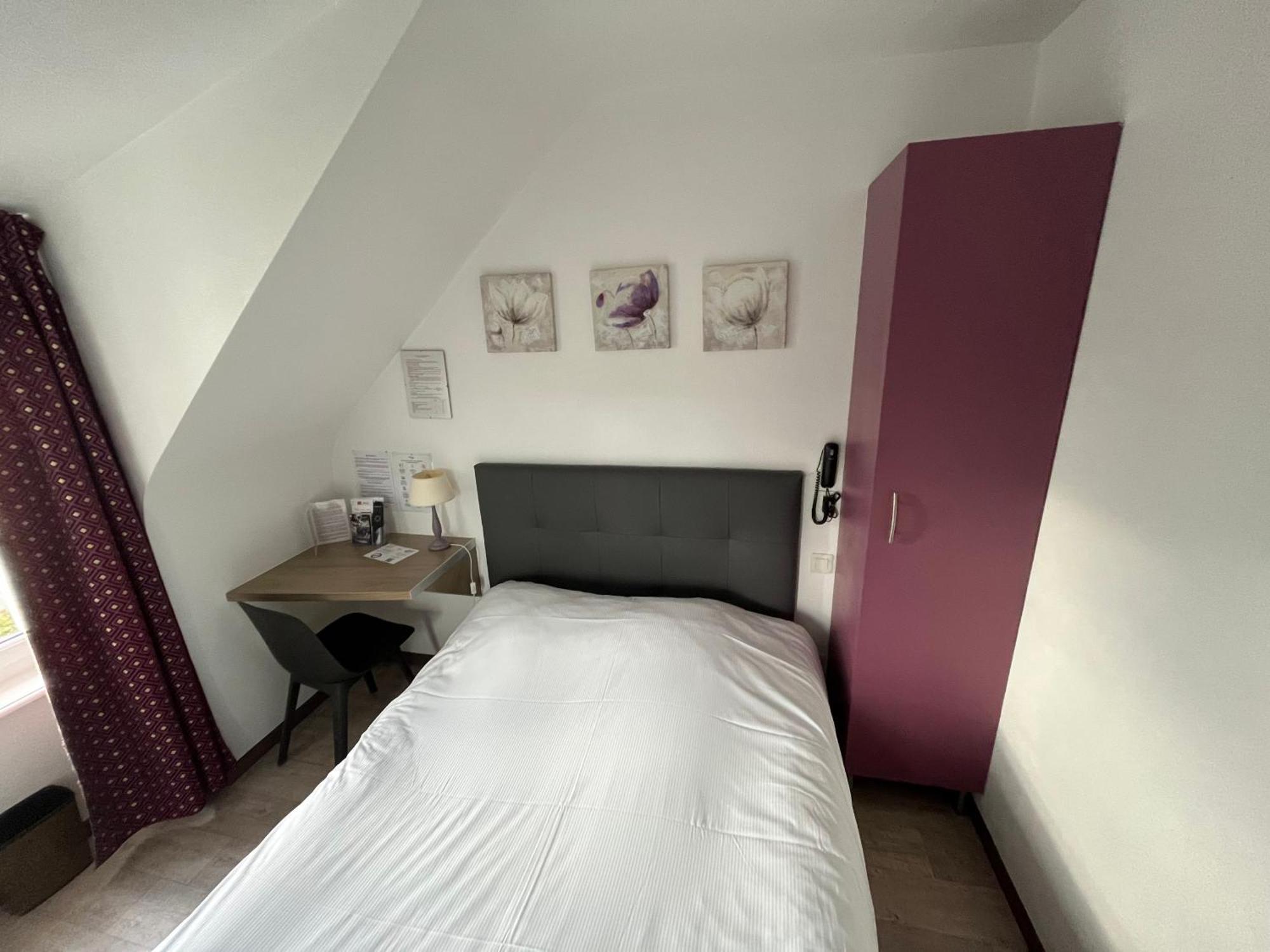 Contact Hotel - Hotel Le Lion D'Or Lamballe Exteriör bild