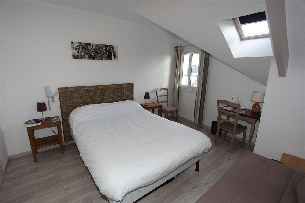 Contact Hotel - Hotel Le Lion D'Or Lamballe Exteriör bild